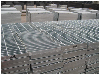 熱鍍鋅格柵板型號、泰江格柵板生產(chǎn)廠家、河北熱鍍鋅格柵板廠